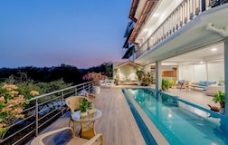 Swimming Pool 1
