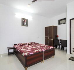 Double Bedded Room