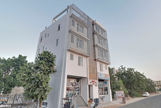 HOTEL O THE ROYAL INN