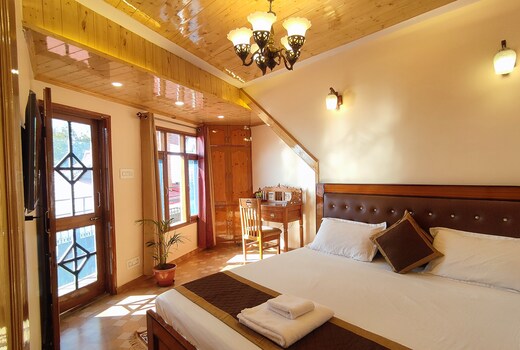 Vintage Woods Inn