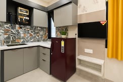 Home Escape Studio Elite Near Mahalaxmi Nagar, Indore