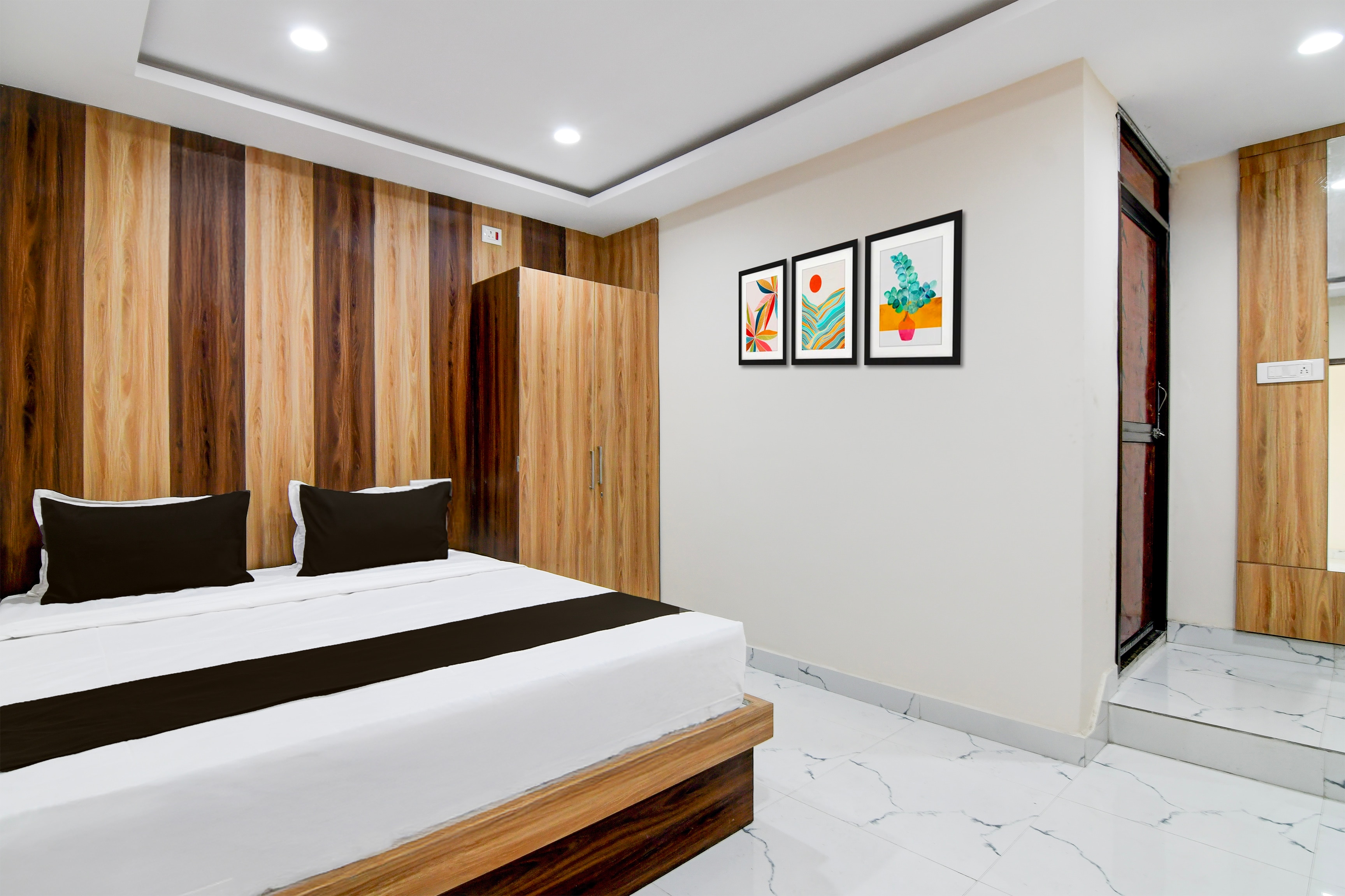 Hotel O AB Residency - Tap to explore photos