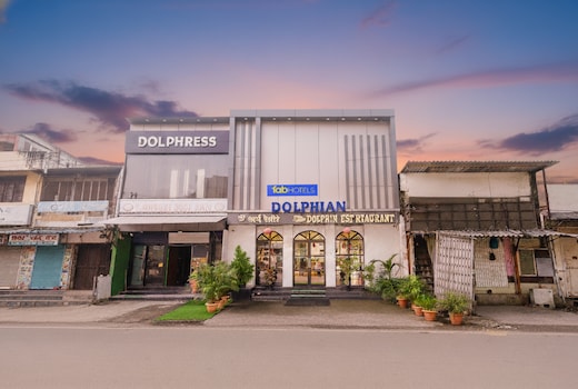 FabHotel Dolphin Residency