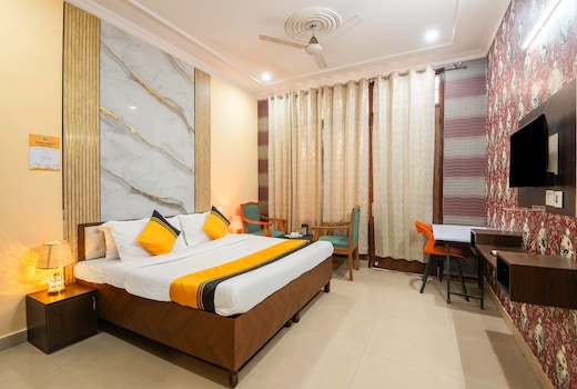 Itsy Hotels Saina Stay Inn