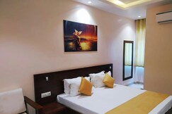 Sangam Hotel, Lakhisarai