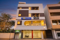 FabHotel PVS Grand, Delhi