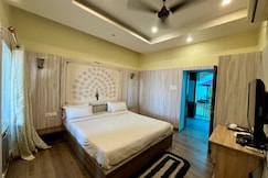 Dwivedi Hotels (Sri Omkar Palace), Varanasi