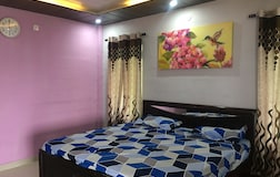 Deluxe Family Room Mountain View