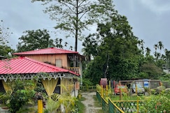 Golpo Katha Resort, Lataguri