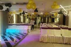 Hotel D Silver Leaf, Lucknow