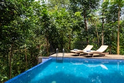 Cottage w pool near Jatayu earth centre | Llavu, Kollam