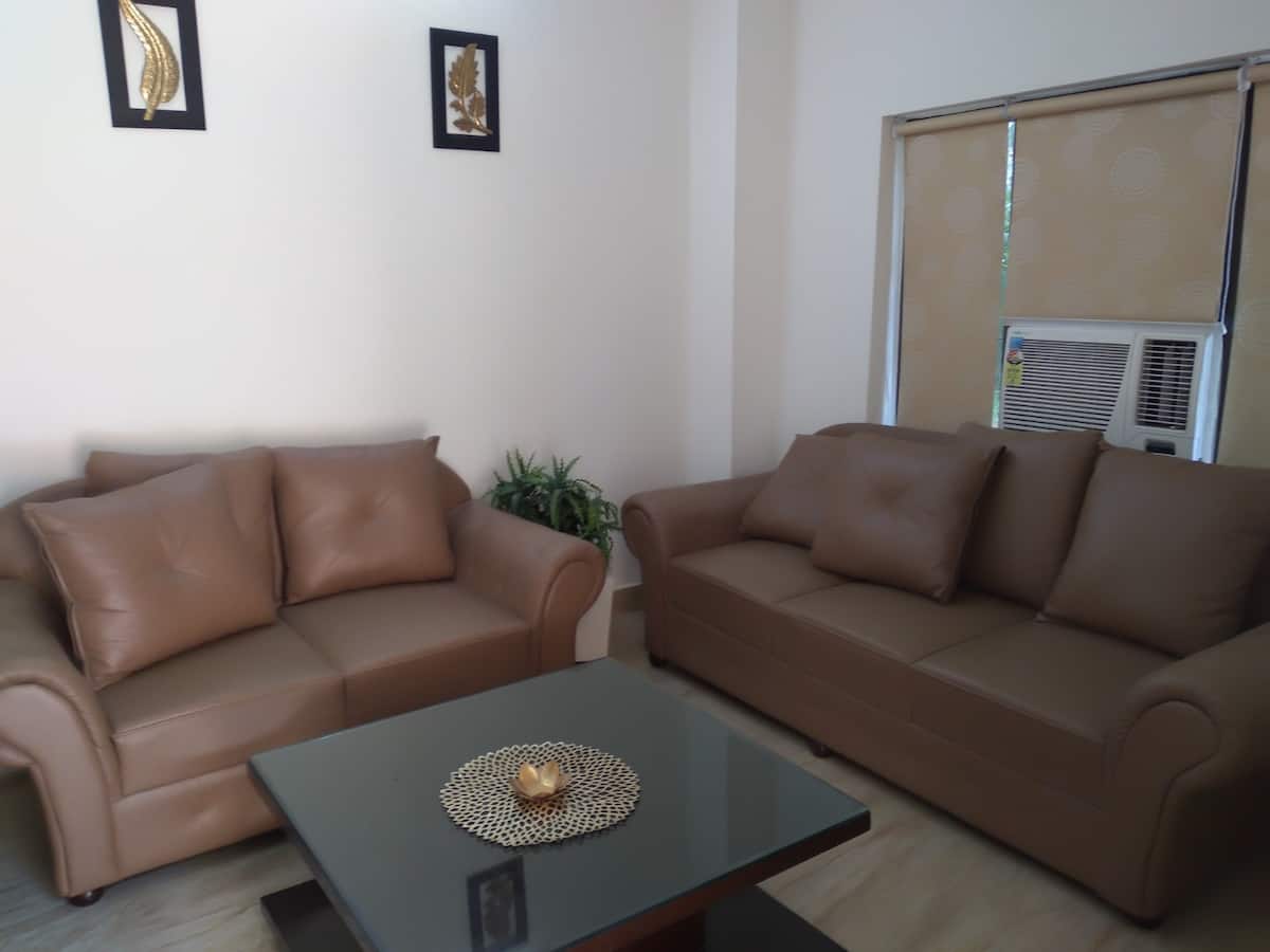 New India Homestay near Ganga Ram Hospital - Tap to explore photos