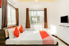 Hotel O White Castle Heritage, Pune