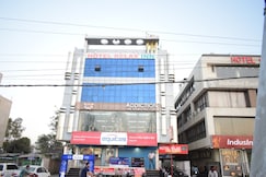 Hotel Relax Inn, Dewas