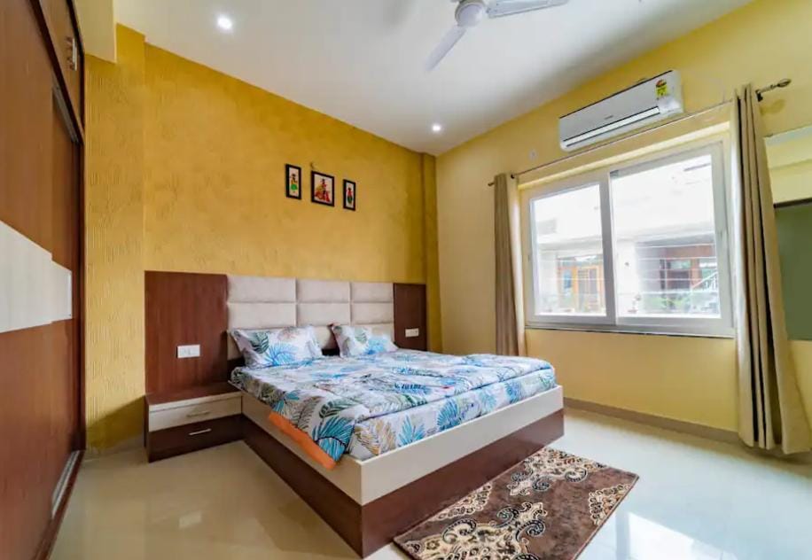 C2 , Sushma homestay 1bhk - Tap to explore photos