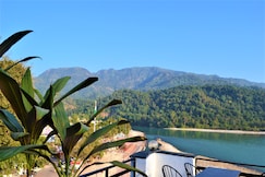 Meeram Ganga, A Heritage Stay by the Ganges, Rishikesh