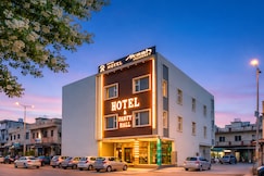 Hotel Akash Residency, Zirakpur