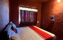 Wood house  ( 2 Rooms )