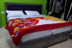 THE GREEN APPLE RESIDENCY AND RESTAURANT, Dhanaulti