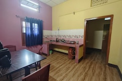 Maple Leaf Chowkidingee, Dibrugarh