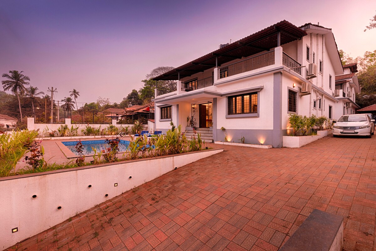 Casa Gulmohar by Hottley - 7BHK in Assagao - Tap to explore photos