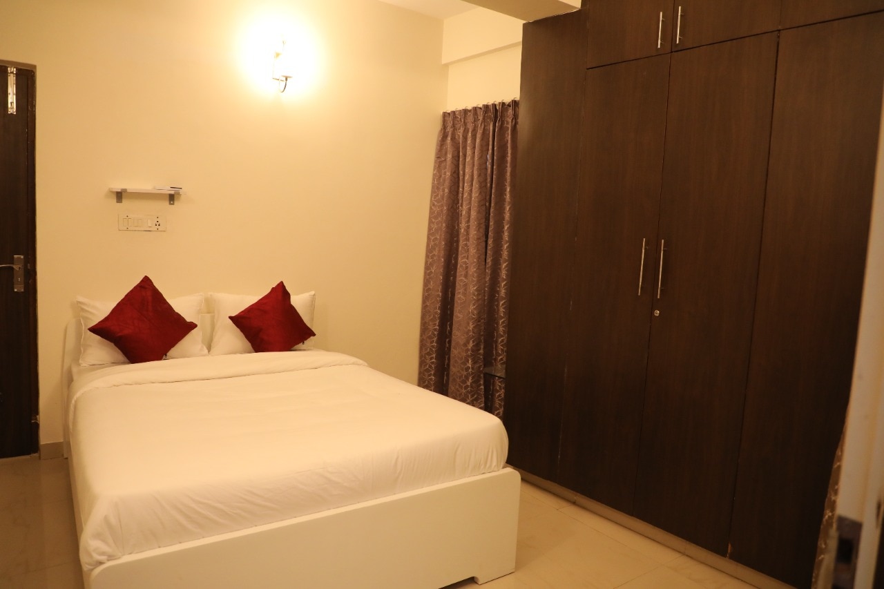 Princess Square Serviced Apartments - Tap to explore photos