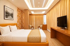 The Palm Vistara, Hyderabad