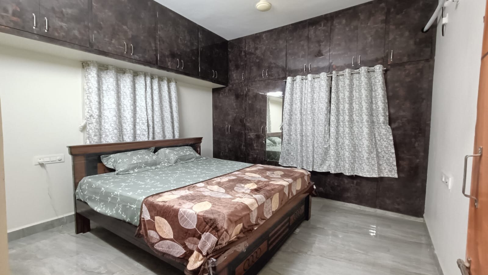 BMR HOME STAY - Tap to explore photos