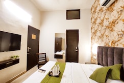 THE ORCHID HOTEL - Budget Rooms for Families, Couples & Corporates, Ludhiana