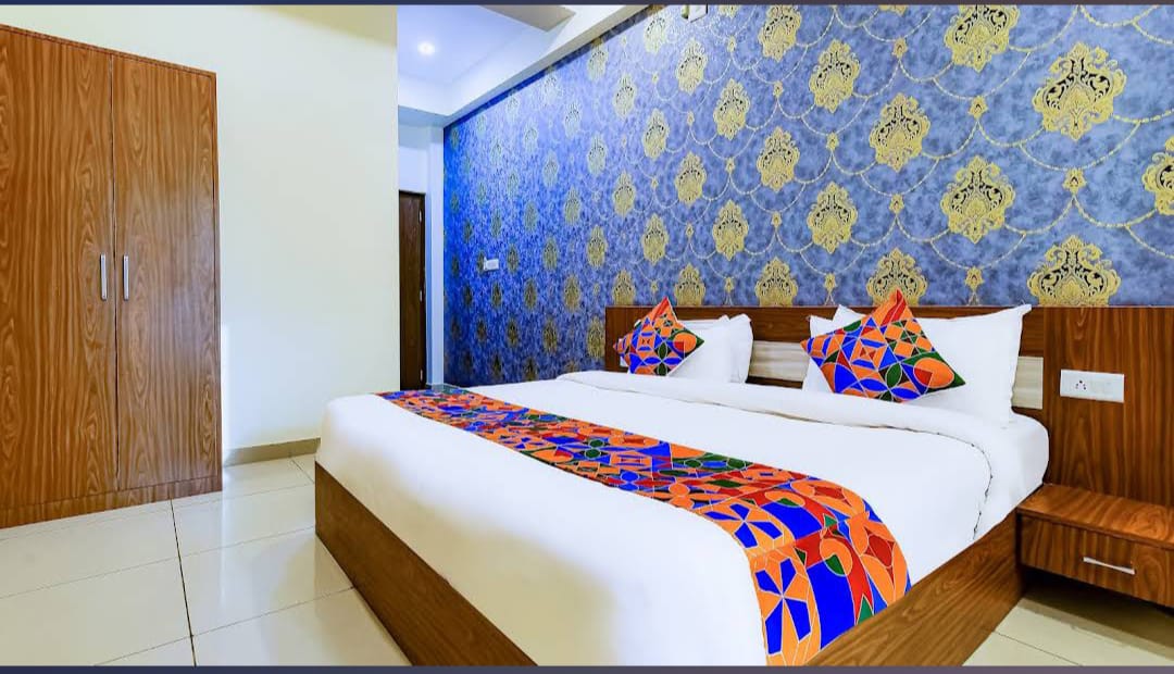 Hotel Lavishka Palace - Tap to explore photos