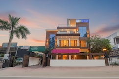 FabHotel Tulip Residency, Gurgaon