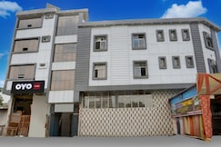 Hotel O A A Royal, Kanpur