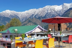 Ess & Bee Resorts, Dharamshala