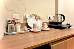 The Luxe stay, Greater Noida