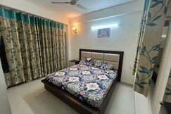 Vrinda Vaneshwari Kunj -1 BHK Near Prem Mandir, Vrindavan