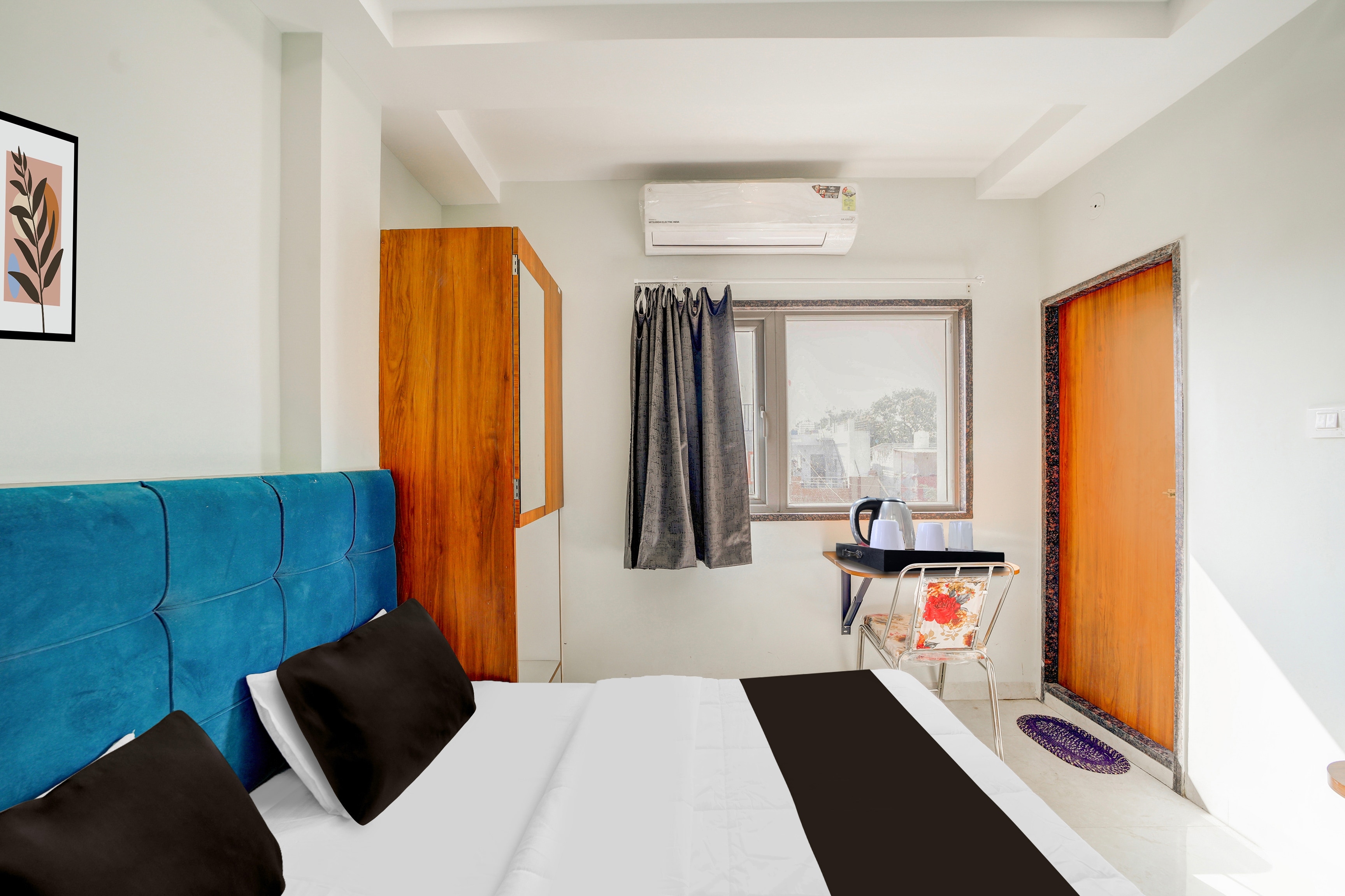 Super Collection O Ujjain City Centre Formerly Hotel Olive Inn - Tap to explore photos