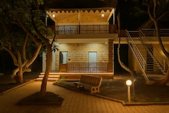 The Wilds Villa Gir Resort with Swimming Pool, Sasan Gir