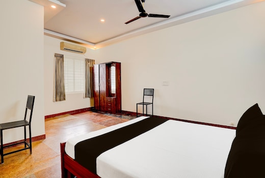 SPOT ON Sj Comforts Boarding And Lodging