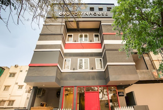 Townhouse Pipliyahana Square