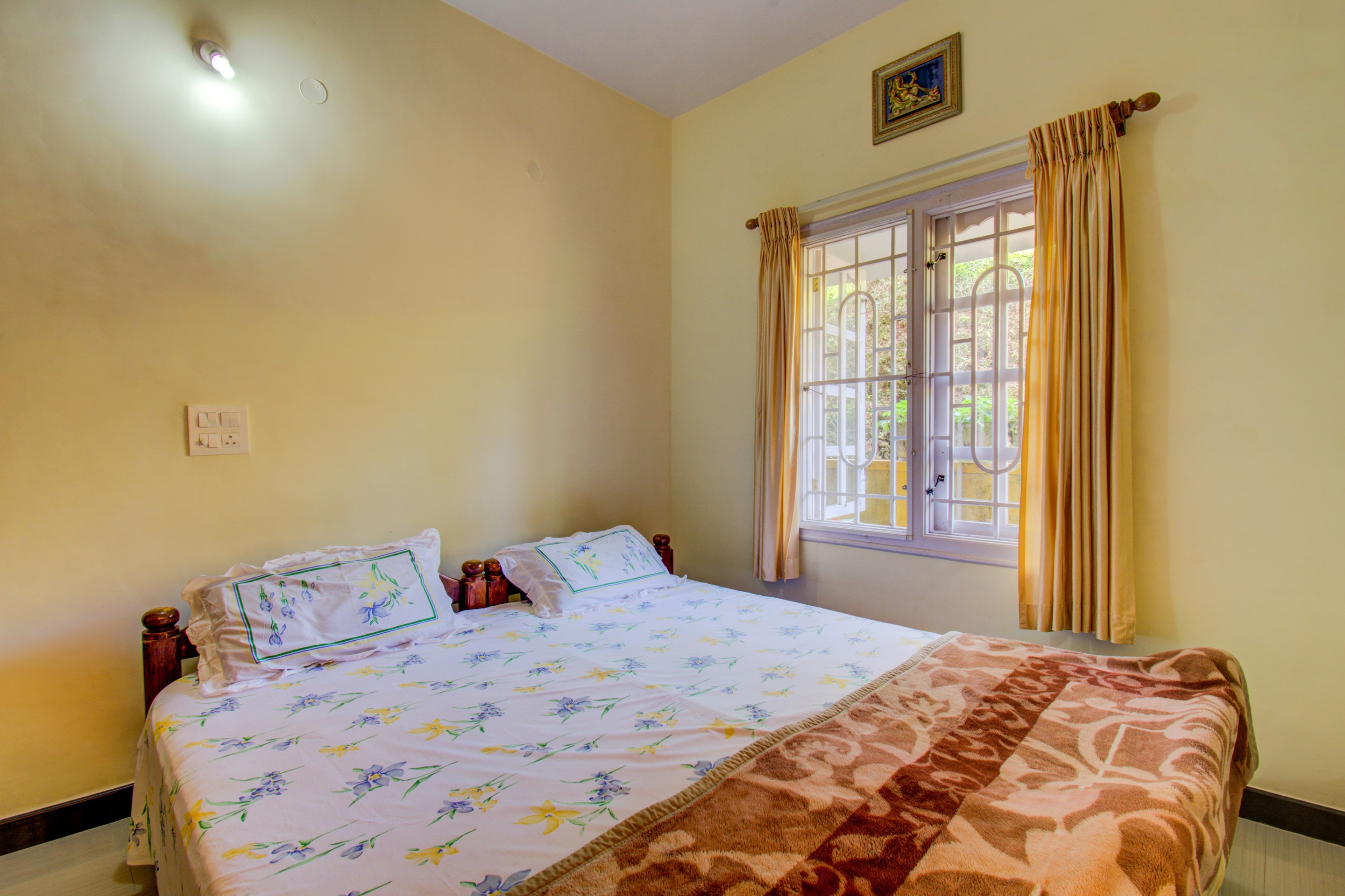 Laxmi's 2 BHK Homestay - Tap to explore photos