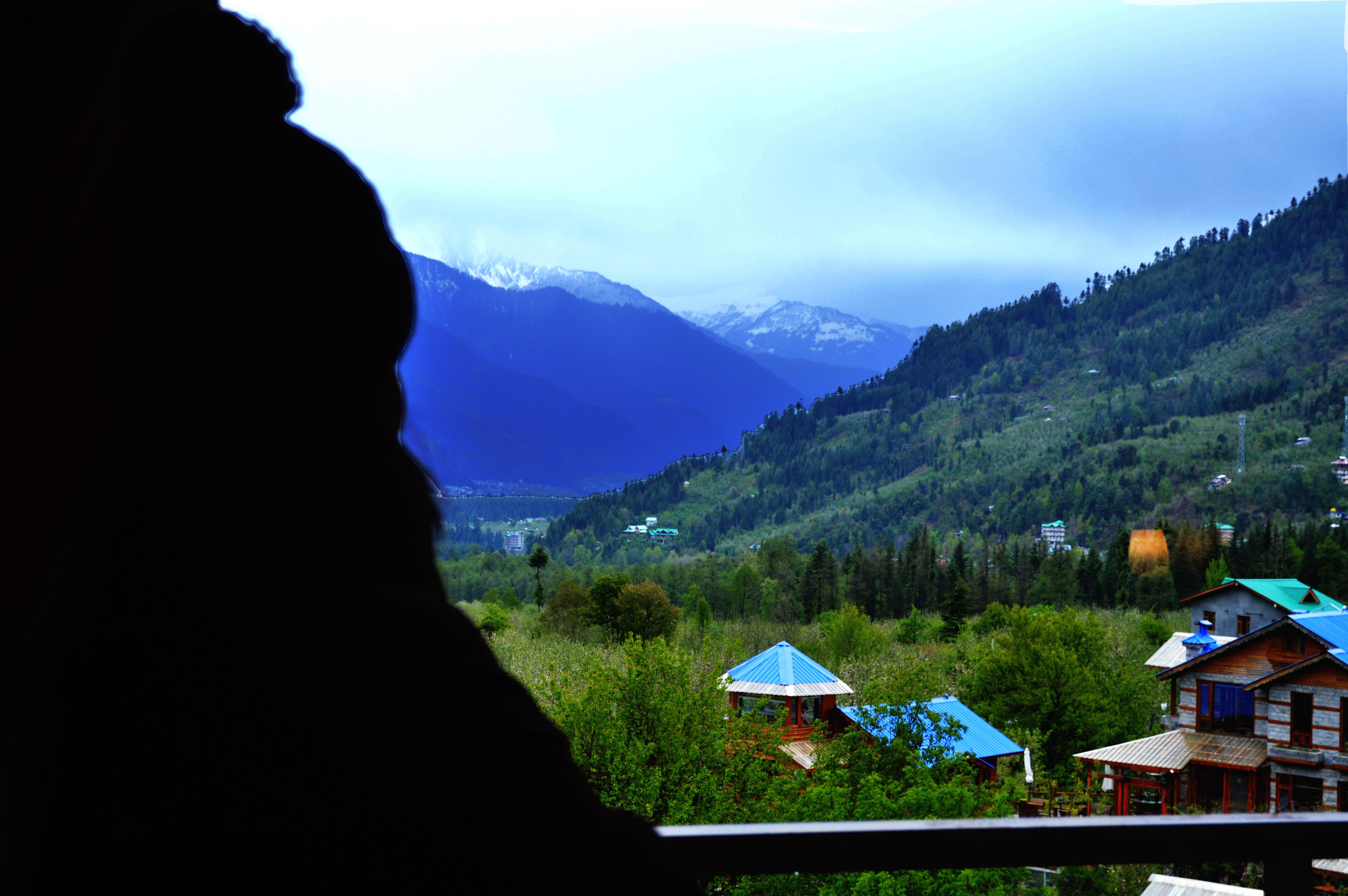Manali Outdoor Retreat by Sheosante - Tap to explore photos