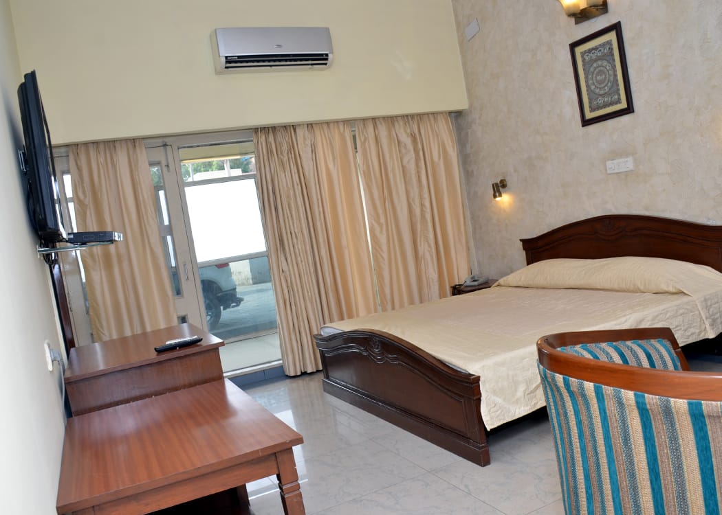 Shama Tourist Resort - Tap to explore photos