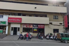 Hotel Raj, Jamshedpur