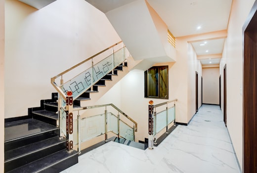 SPOT ON Hotel Krishna Raj