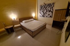 KEDAR GANGA GUEST HOUSE, Varanasi