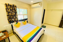 Hotel Aakash Navrangpura, Ahmedabad