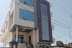 Usha Hotel and Resort, Etawah