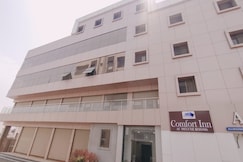 Hotel Comfort Inn Kunjirwadi, Sasvad