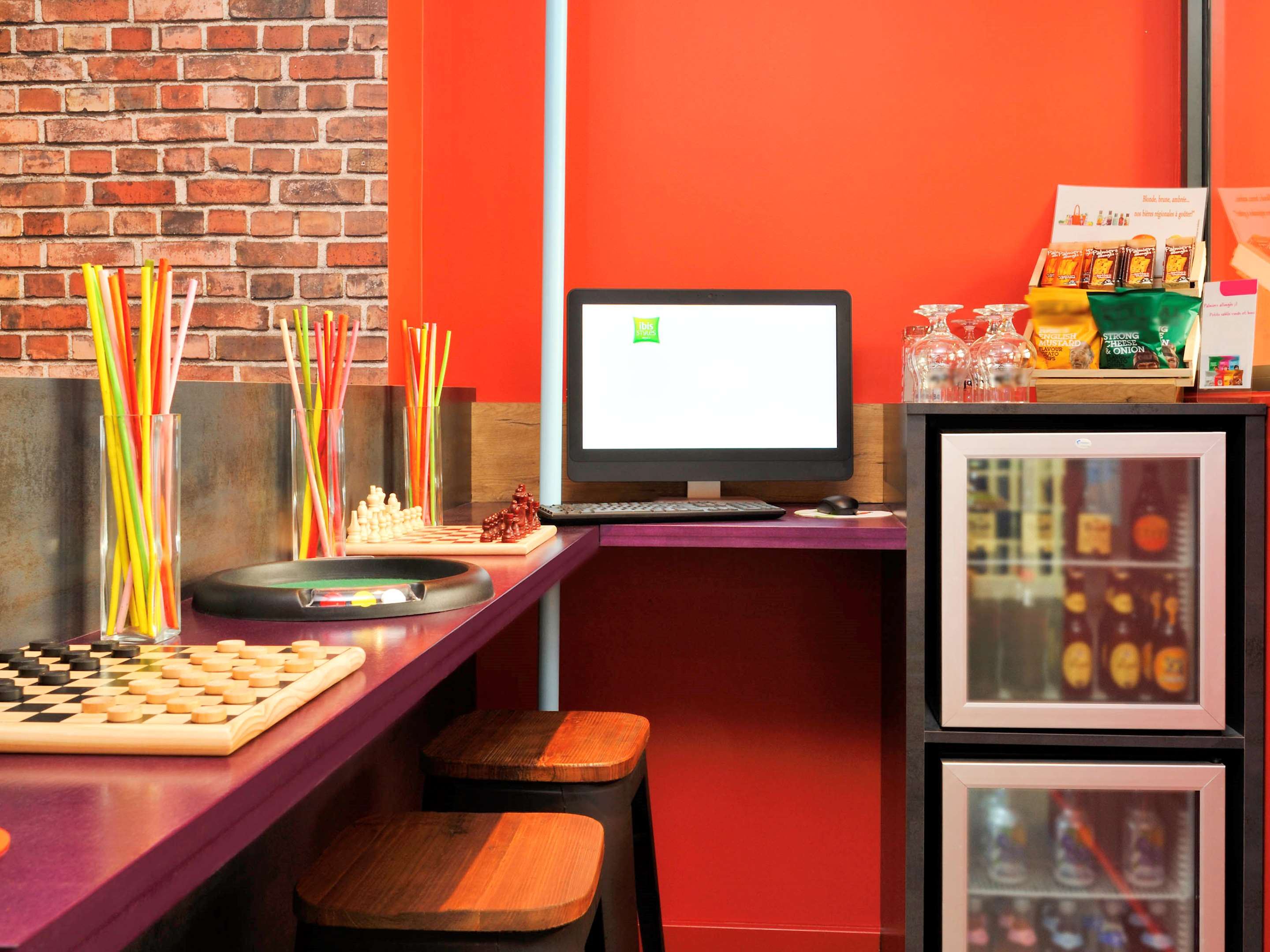 IBIS STYLES LILLE GRAND PLACE - Tap to explore photos
