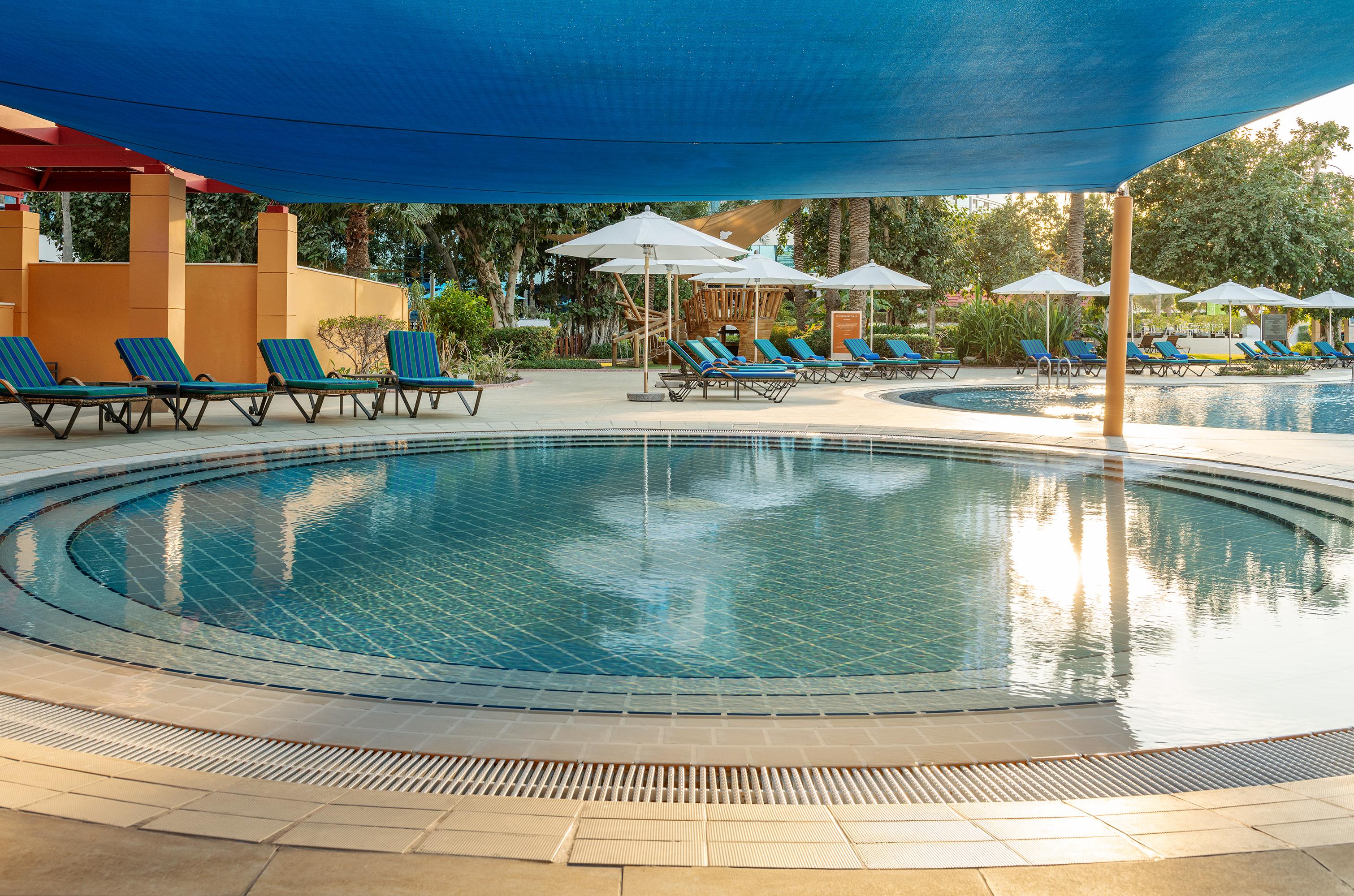Sheraton Jumeirah Beach Resort - Tap to explore photos